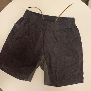 Large Lululemon Shorts 9” with Liner